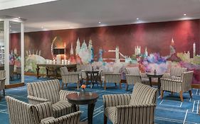 Renaissance London Heathrow Hotel